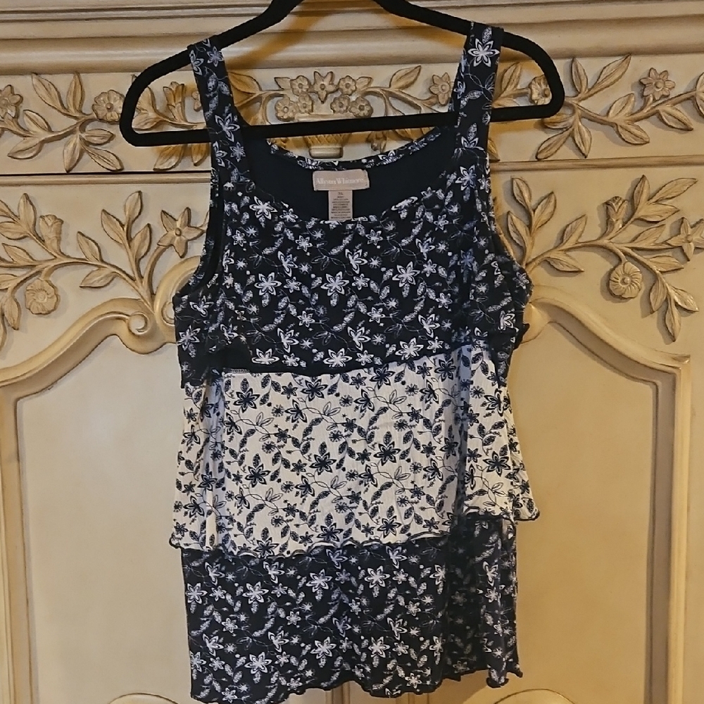 Allyson Whitmore Navy and White Floral Tank Top